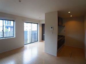 シャーメゾン武蔵境 102号-2