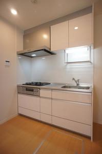 サンガーデンズＣ 102号-3