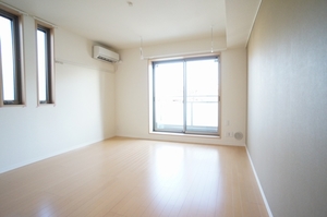 キャトルフィーユ　三軒茶屋 301号-2