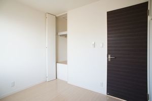 プレジール田町 102号-5