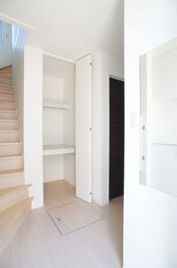 プレジール田町 102号-11