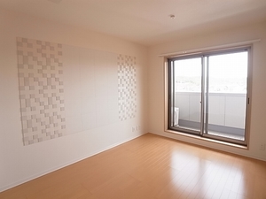 サンヒルズ竪台 301号-4