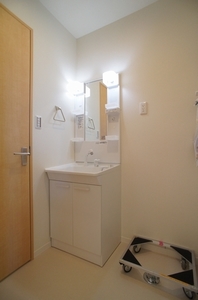 ハウス リヴィエール 302号-7