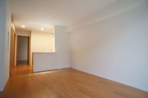 マーサ日野本町 103号-2