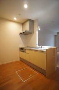 マーサ日野本町 103号-3