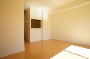 シャーメゾン　エイユウ　Ⅱ 201号-3