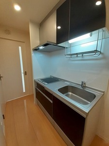 Ferio Akatsuka 201号-6