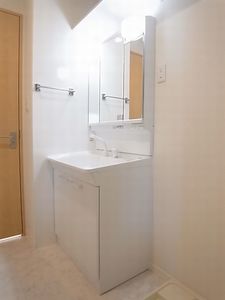 フローラ稲城Ｂ 105号-2