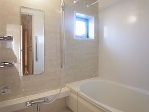 フローラ稲城Ｂ 105号-3