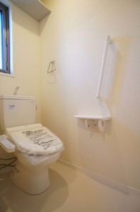 サンシャイン B棟 102号-7