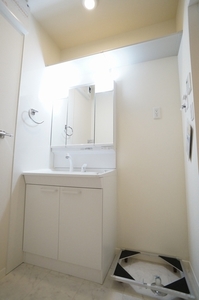 Ｃｅｒｉｓｉｅｒ　桜丘 203号-4