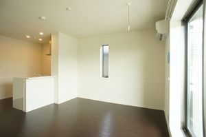 シャーメゾン六木公園 205号-3