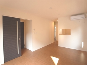 Laurier South 101号-3