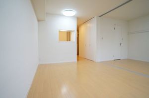 グリーンコート 102号-2