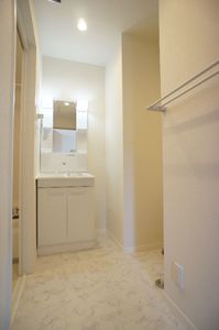 ラウレア東池袋 201号-6