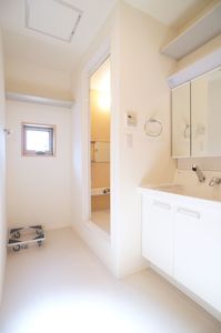 クレスト多摩 202号-9