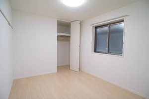 メゾン・ボヌール 102号-9