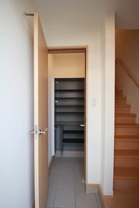 パーシモン久我山 201号-2