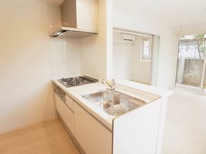 メゾン・ウエスト 101号-6