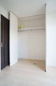 Ｇａｒｄｅｎｓ　楓 203号-3