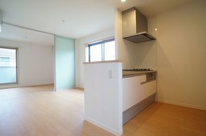 Ｇａｒｄｅｎｓ　楓 205号-4