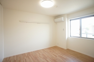 シャーメゾン昭和 203号-5