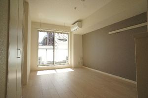 御留山テラス 202号-2