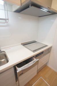 アクシアス西落合 102号-4