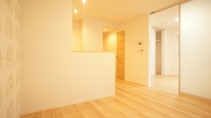 ベル ホワイト 302号-3