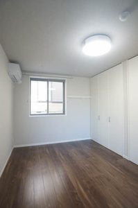 エクラージュ・レジデンス 102号-5