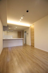 ＰＩＮＥ　ＳＴＩＧＥ梅里 102号-5