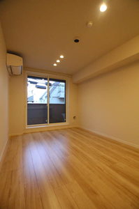 ＰＩＮＥ　ＳＴＩＧＥ梅里 205号-3