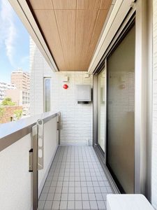 イーズ若松町 201号-11