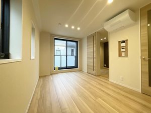 グランドヒルズ城山 201号-3