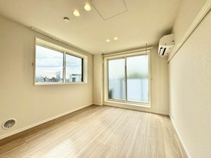 ディオーレ南台 301号-2