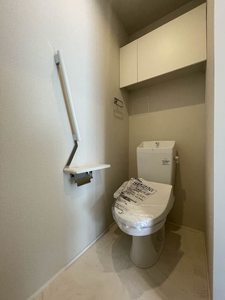 パークオヴェスト西新宿 301号-8