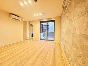 レオナグレイス 101号-2