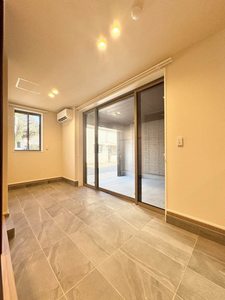 レオナグレイス 102号-9