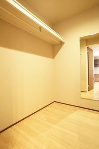 グレイス市谷台町 302号-11