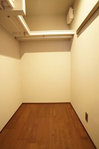 グレイス市谷台町 401号-12