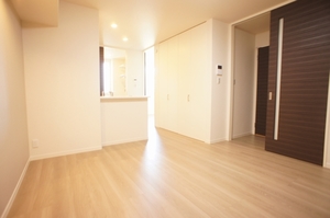 シャーメゾン 西町A 102号-4