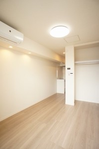 シャーメゾン　アトレ 210号-3