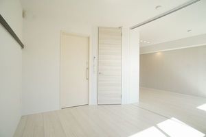 マストライフ八幡山 203号-2