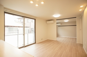 Y’s Maison 102号-6