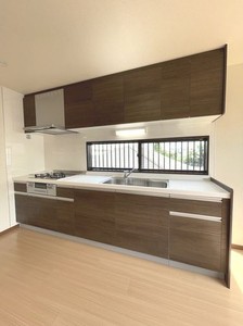 新栄産業有限会社 前野町住宅 301号-6