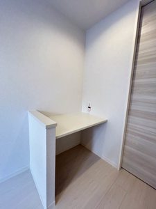 Ｆｌｏｒａ　Ｏｇｉｋｕｂｏ 101号-8