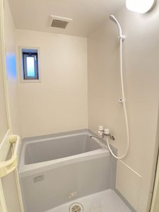 Ｆｌｏｒａ　Ｏｇｉｋｕｂｏ 201号-4