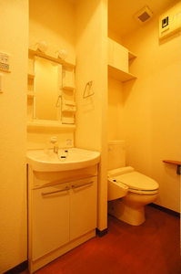 ヴィラ マノス 202号-8