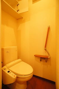 ヴィラ マノス 202号-9