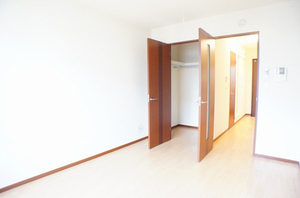 ルミエールＤ．Ｋ 202号-3